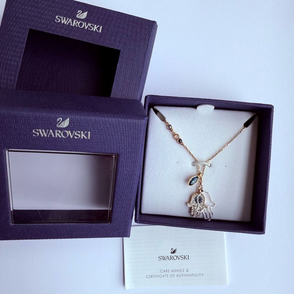 EUC Swarovski Duo Pendant Hamsa Hand
